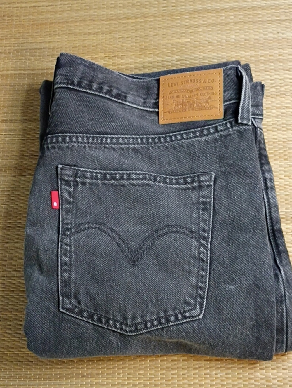 Levi's San Francisco Men's Charcoal Wash Straight Wide Leg Jeans